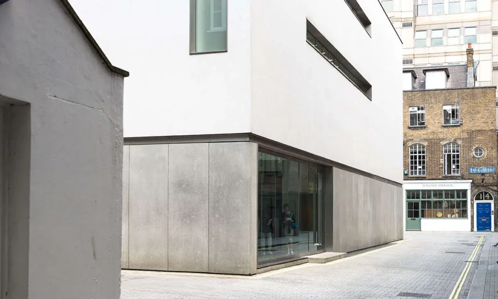 Top 10 Contemporary Art Galleries in London | White Cube